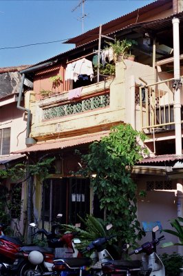 Balcony, Chinatown