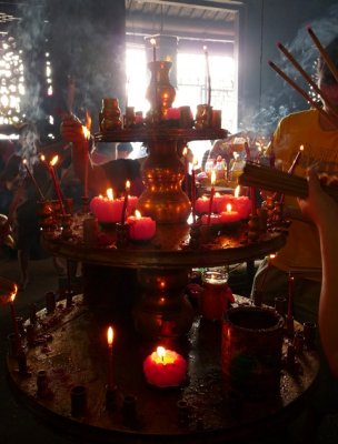 Candles, Kuan Yin Teng temple