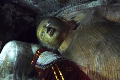 Reclining Buddha in cave temple