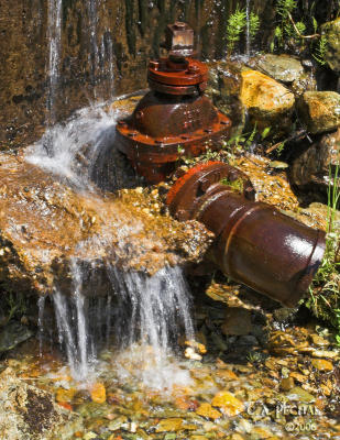 Mountain Water Pipes