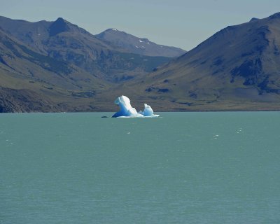 Iceberg-010712-Lago Argentino, El Calafate, Argentina-#968.jpg