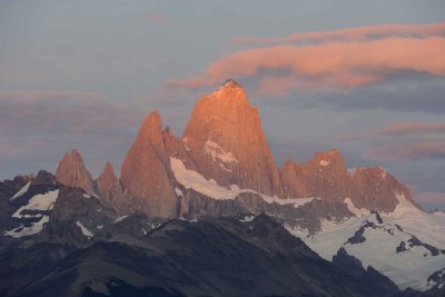 Mount Fitz Roy Sunrise(3405m)-010612-Los Glaciares Natl Park, El Chalten, Argentina-#0400.jpg