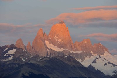 Mount Fitz Roy(3405m) Sunrise-010612-Los Glaciares Natl Park, El Chalten, Argentina-#0428.jpg