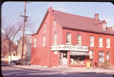 Percy's grocery, jan 1968.JPG