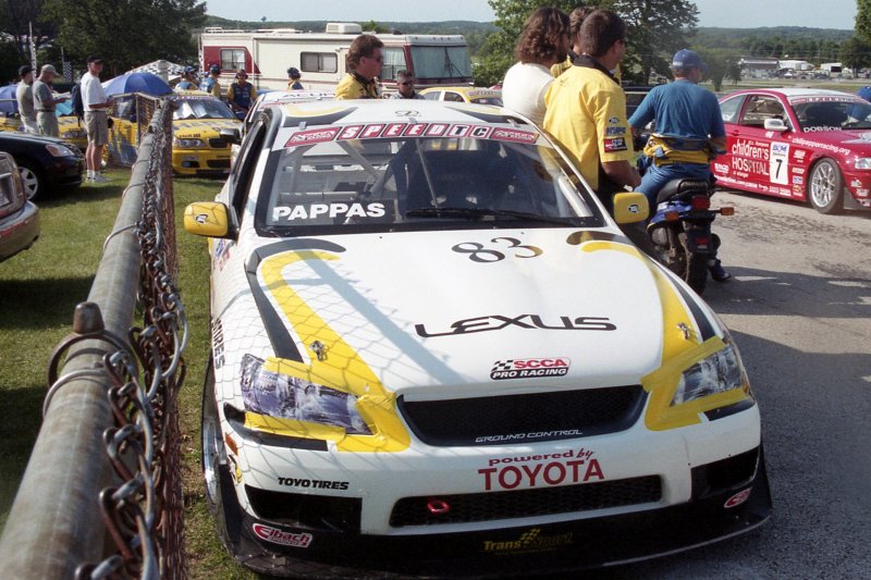 LEXUS IS300