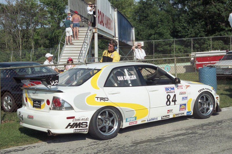 LEXUS IS300