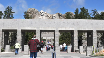Jode2551_022Mont Rushmore.jpg