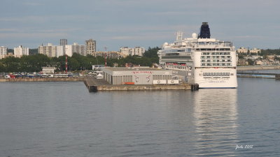 Jode2599_021recnivph.jpg