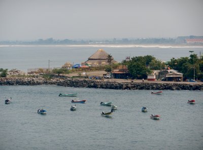 Sailing into Corinto