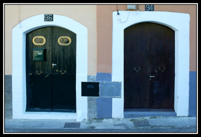 Puertas  -  Doors