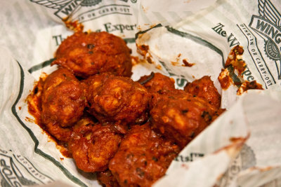 The challenge: Man (or woman) vs. HOT wings!                        (click to read more...)