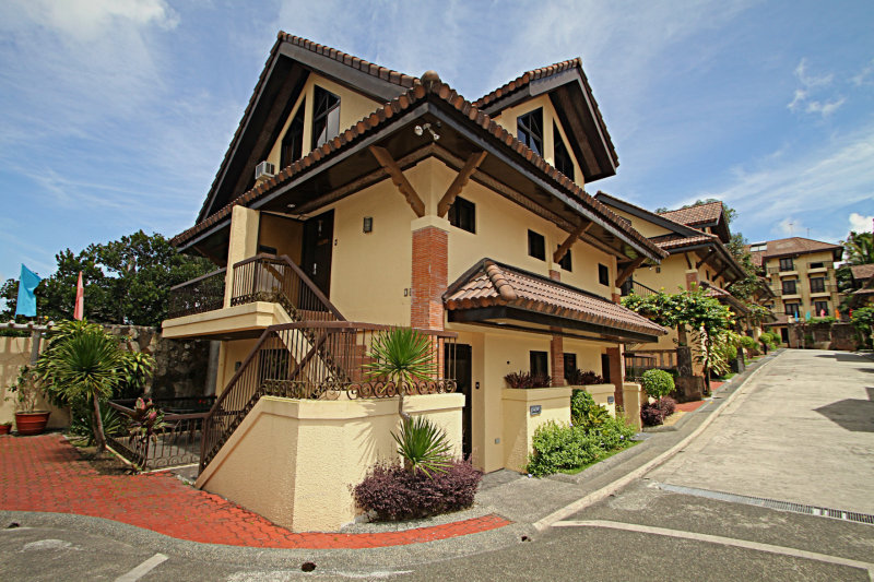 Hotel Dominique Tagaytay City Luzon.jpg