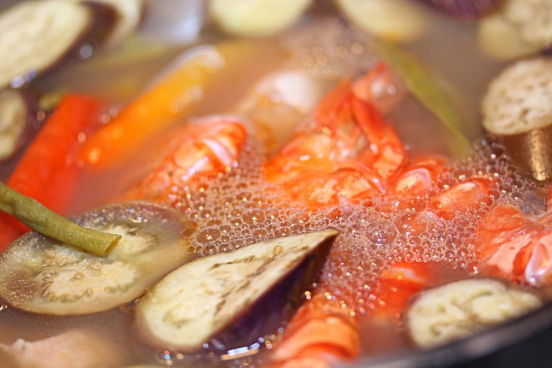 Sinigang na Hipon or Shrimps in Tamarind Soup.jpg