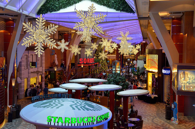 20111209 - Oasis of the Seas - 849 .jpg