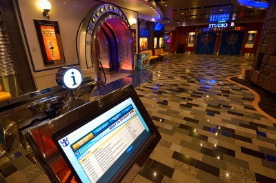 20111209 - Oasis of the Seas - 940 .jpg