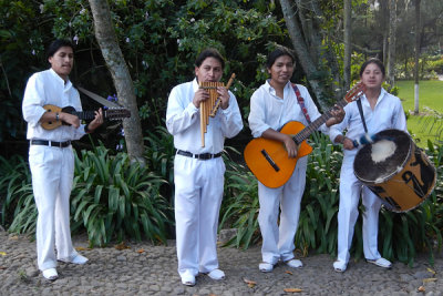 20120815 - Ecuador [K's Photos] - 0005.JPG