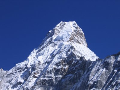 Nepal climbing Ama Dablam 