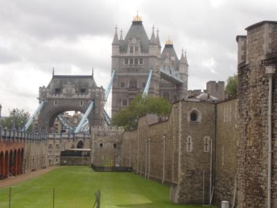 g4/41/515841/3/60455159.London3007.jpg