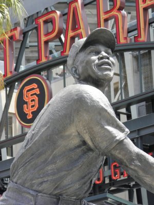 Willie Mays Statue at Pac Bell Park