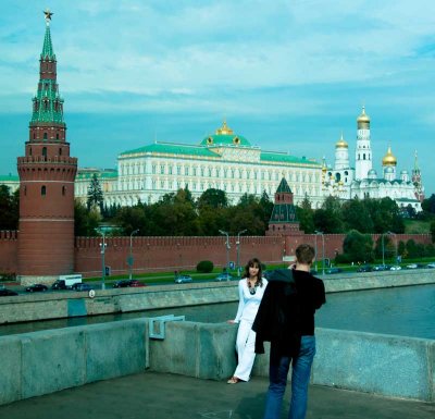Using the Kremlin for your models background!   Moscow 2010