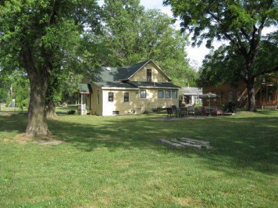 A B&B along the trail.