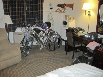 The typical motel scene.