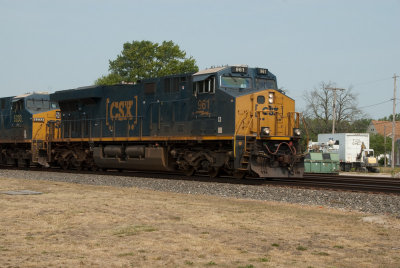 Heading East at Deshler