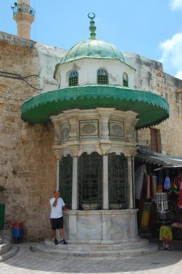 ISR_110613_323_r.jpg