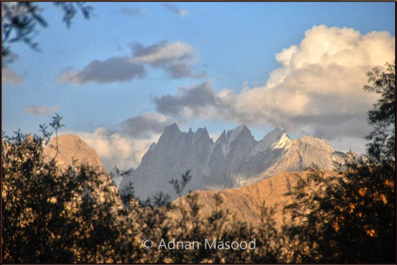 Karakoram peaks.jpg