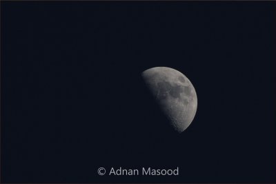 10-Jun-2011 Moon 300mm Nikon Lens.jpg