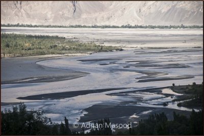 Hushe - Shyok rivers meeting point.jpg