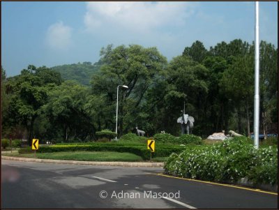 Islamabad Zoo entrance.JPG