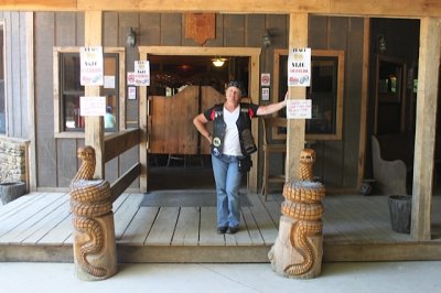13 Rattlesnake Saloon 30JUL11.jpg