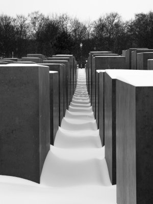 Memorial to the Murdered Jews of Europe 2.jpg