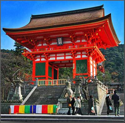  Gate at Kiyomizu- Kyoto 