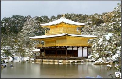  The Golden Pavilion in the snow 3 - Kyoto 