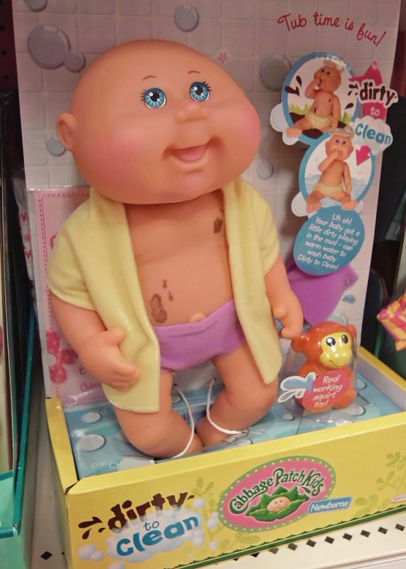 A FACE ONLY A CABBAGE PATCH MOTHER COULD LOVE!