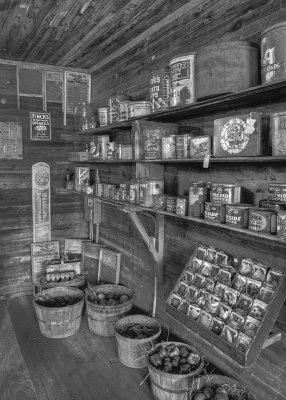 AN OLD COUNTRY STORE  -  ISO 800 - A HIGH DYNAMIC RANGE IMAGE