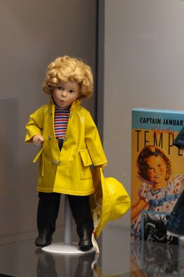SHIRLEY TEMPLE - ISO 3200 (NO POST PROCESSING) - UNCROPPED