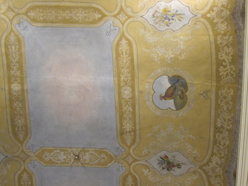 Prima casa pavese a esporre il tricolore