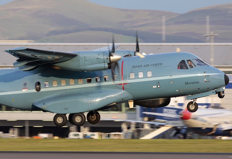 CN235_252_EDI1.jpg