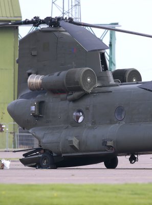 ChinookHC2_ZA711_ADX1.jpg