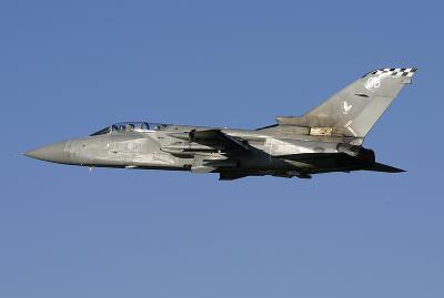 LEU04.jpg