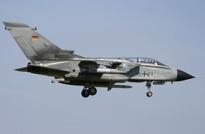 Lossiemouth - Tonkafest
