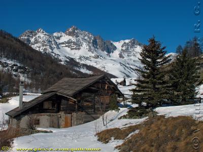 g4/42/513142/3/59499955.DSCN8861pscolalarrachskyblur2moyJPEGwwwww.jpg