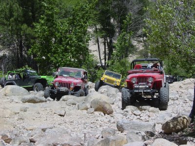 Their's Snoopy in yellow jeep entering the rock garden !!!