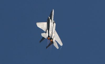 F15
