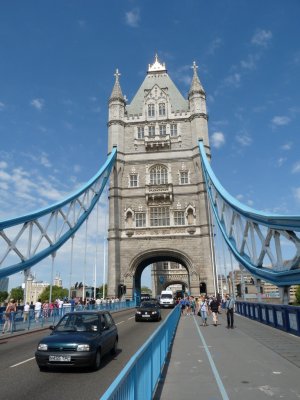 TOWER BRIDGE