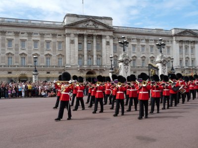 BUCKINGHAM PALACE