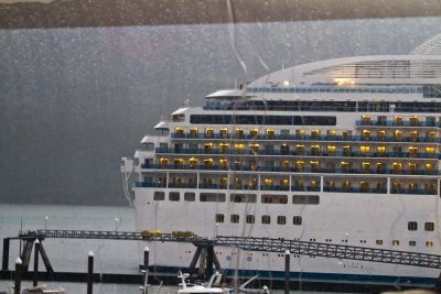 Cruise08_002.jpg